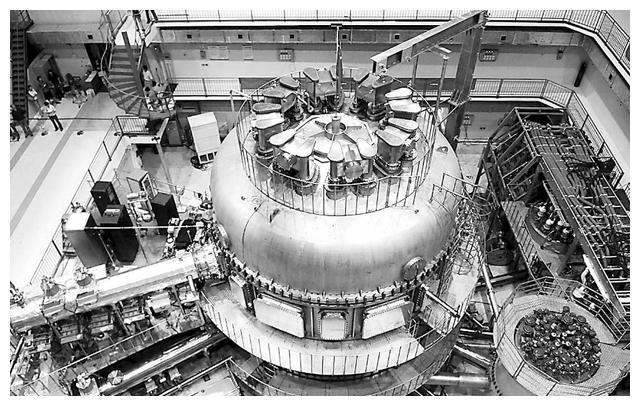 法国科学家拿出确凿证据,20亿年之前,地球上已经有人类生活