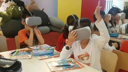 VR英语走进青少年课堂 教育现代化的证据科学视角